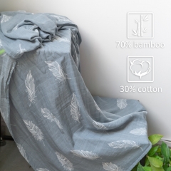 Beautiful color feather print 120x120cm soft and cozy 2 layer cotton bamboo muslin baby swaddle